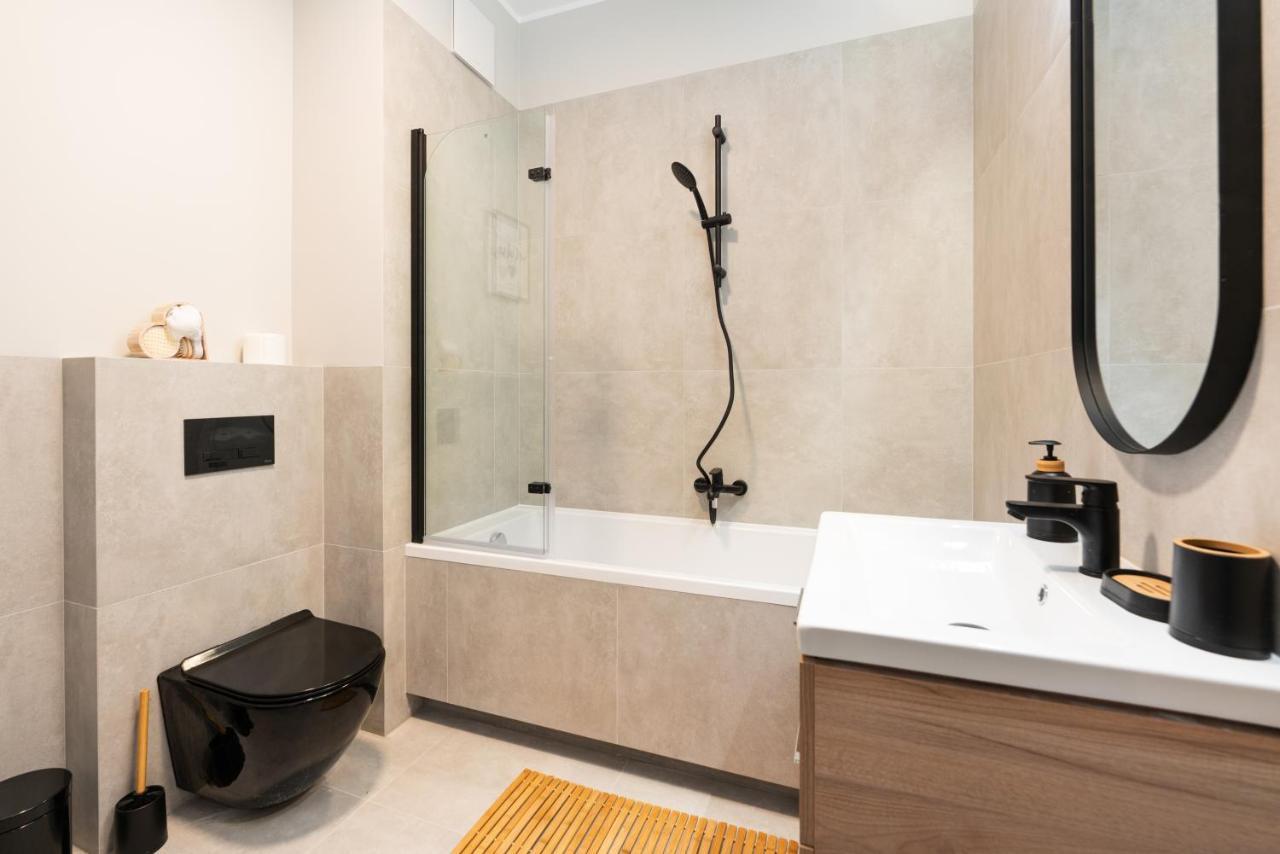 Superapart Aignera Apt 4, Family Friendly Oasis Варшава Экстерьер фото