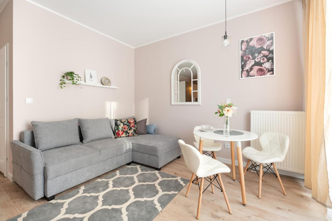 Superapart Aignera Apt 4, Family Friendly Oasis Варшава Экстерьер фото